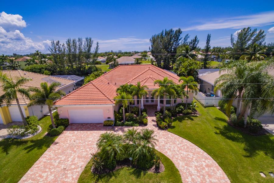 Full Size 060 - 2702 SW 38th Terrace Cape Coral FL 33914